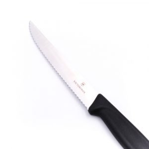 Victorinox da Tavola Dentato Punta Dritta-coltellipersonalizzati.com